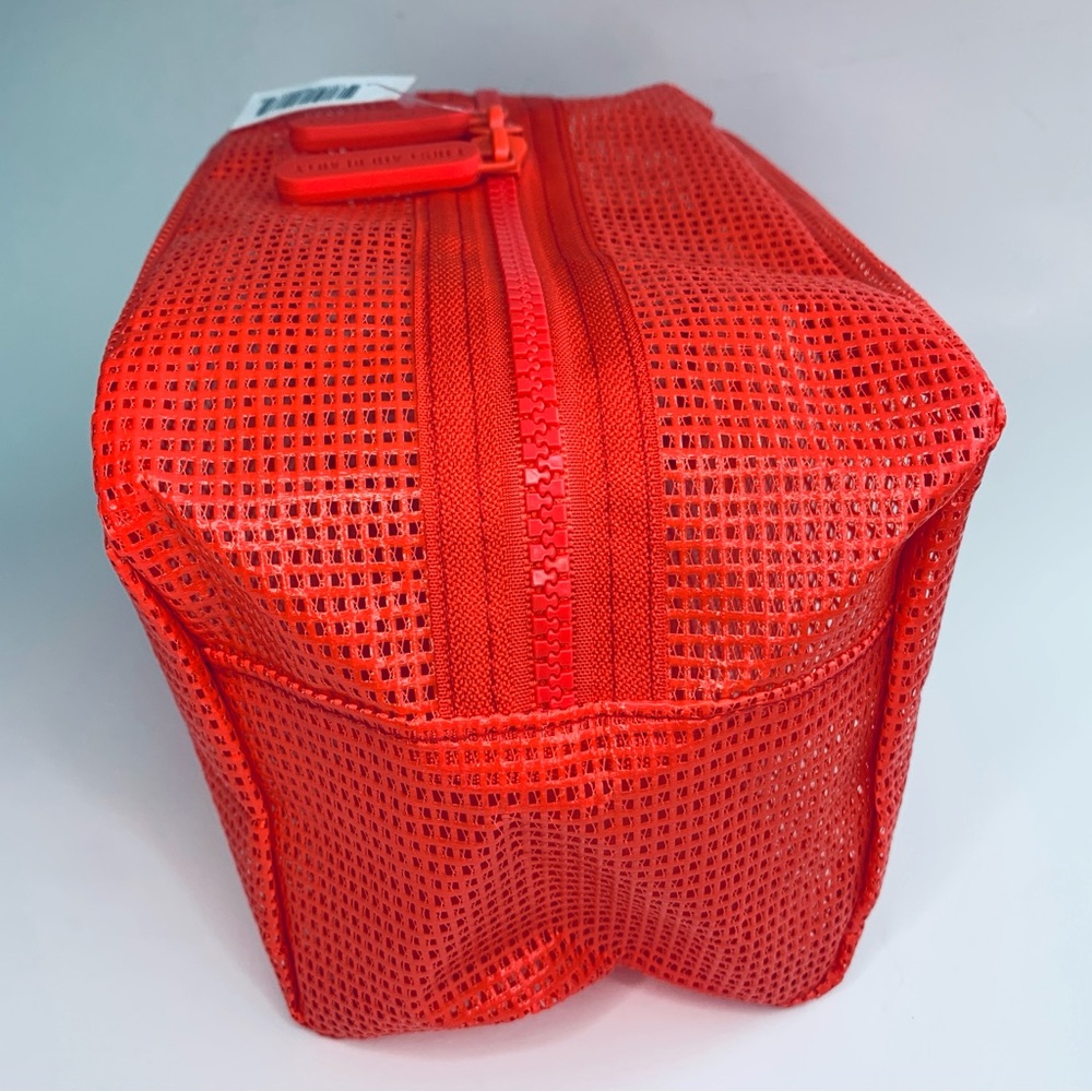 First Aid Beauty Bold Red Mesh Cosmetic Travel Toiletry Bag NWT - Picture 8 of 12